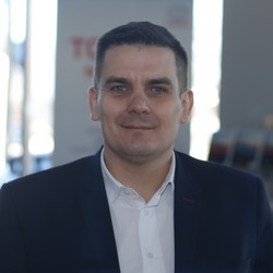 Łukasz Hendrych Łukasz Hendrych